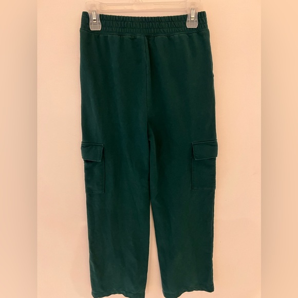 Two pairs of youth Cargo sweats - Picture 4 of 9